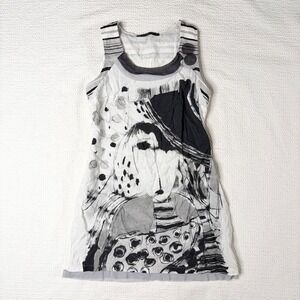 Mado et les Autres euro subversive graphic dress